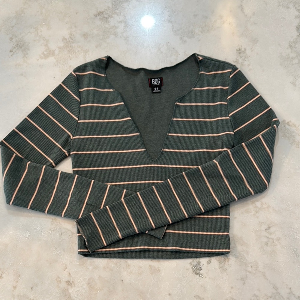 Urban Outfitters BDG Striped V-Neck Long Sleeve Top